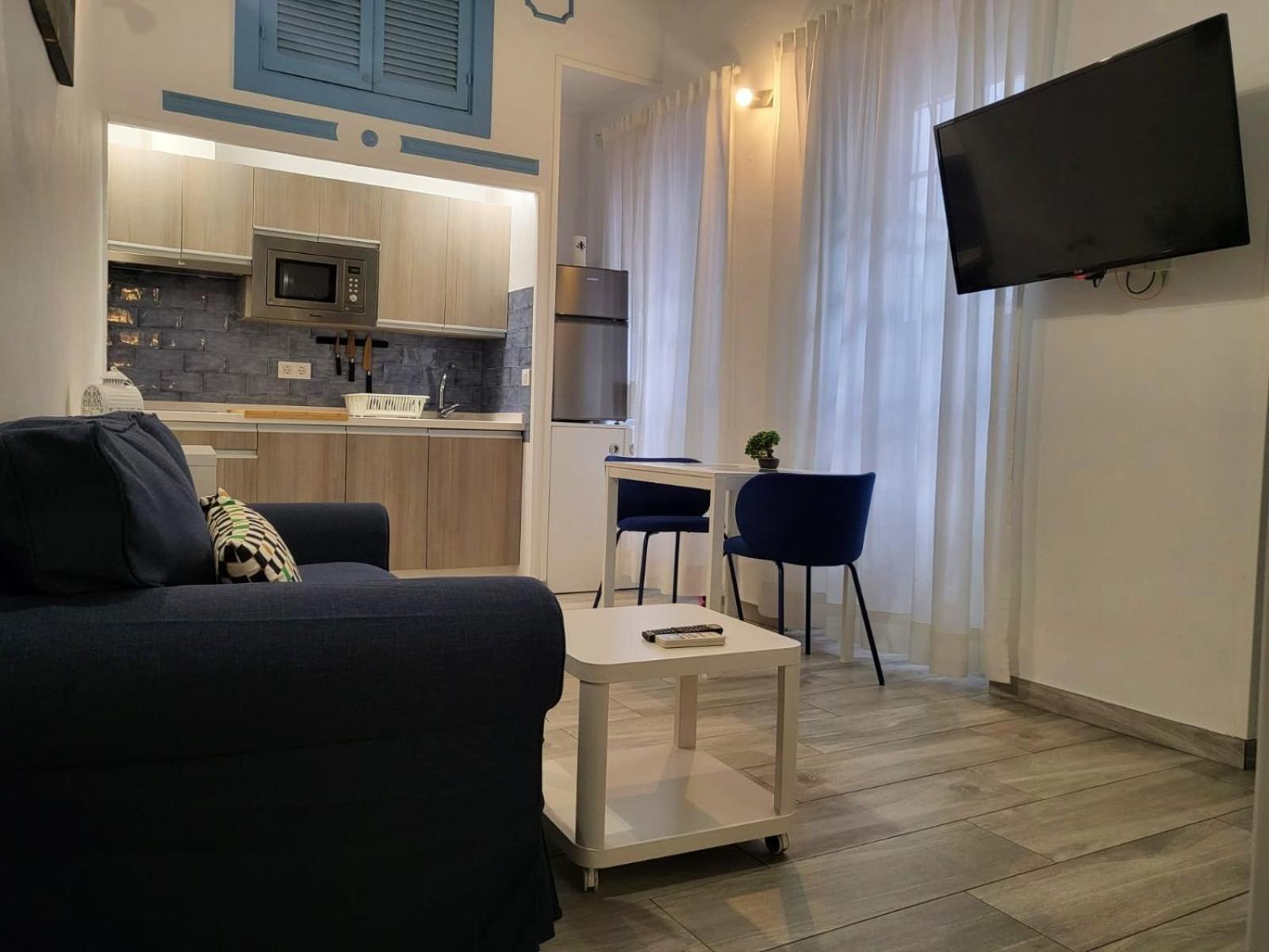 Apartamento Cuarta Puerta Centro Historico Севилья Экстерьер фото