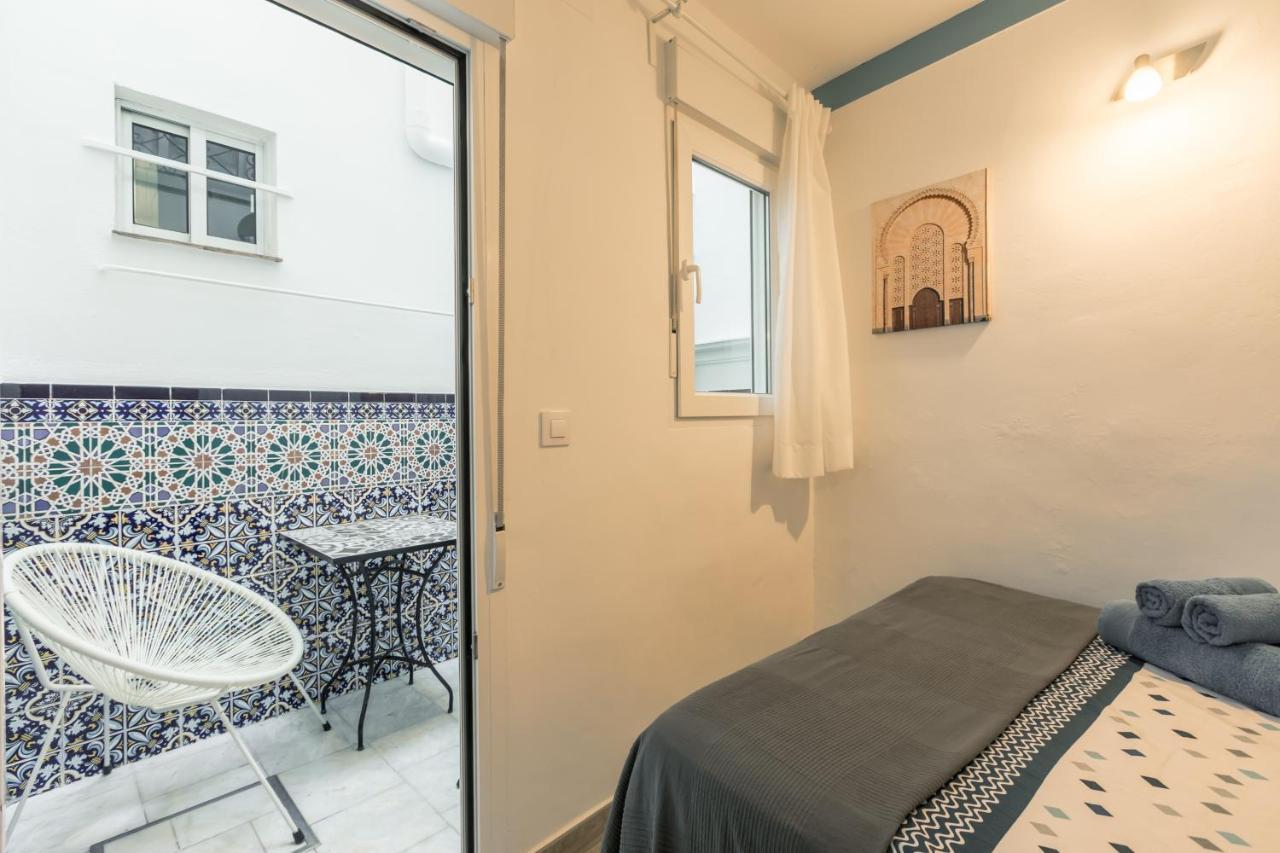 Apartamento Cuarta Puerta Centro Historico Севилья Экстерьер фото